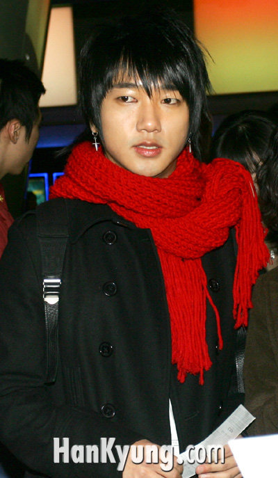 Yesung at premier